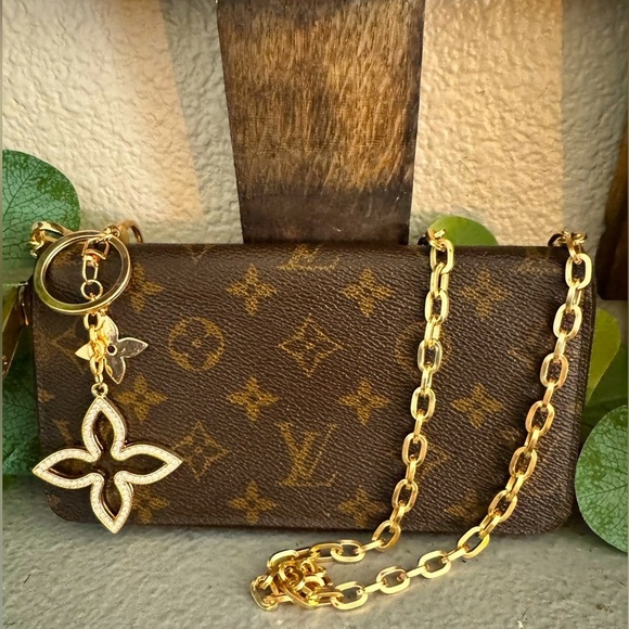 Louis Vuitton Handbags - Louis Vuitton Portefeuille Zippy Wallet Brown burgundy pink